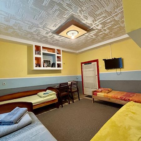 Vracar Affordable Suites - Vracar Povoljni Stanovi Belgrád Kültér fotó
